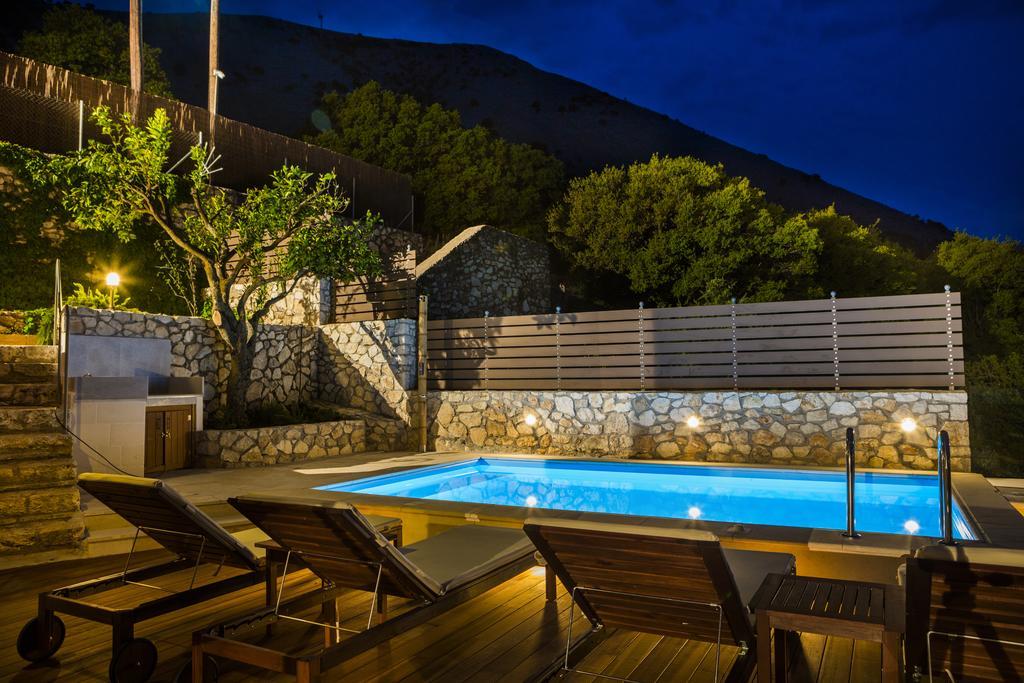 Iconic Villas - Villa Vada Agia Efimia Exterior foto